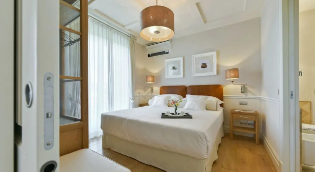 Апартаменты Deluxe Цокольный этаж c 1 комнатой с балконом Villa Vitae