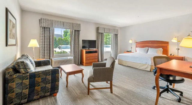 Люкс Hampton Inn & Suites Mystic
