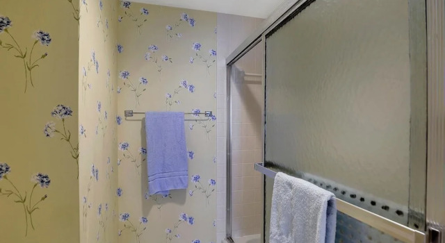 Номер Standard Modern 11th Floor Beachfront Condo With Views/pool
