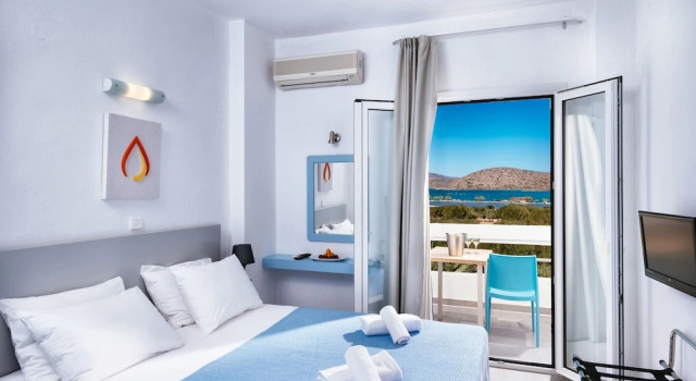 Семейный номер Standard с балконом и с видом на море Elounda Krini Hotel