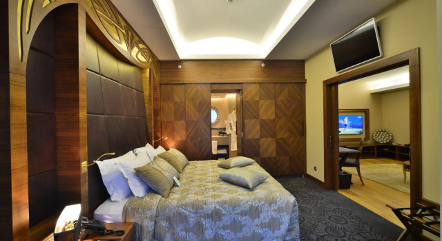 Warwick Ankara