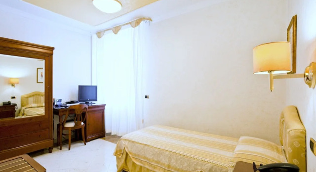 Одноместный номер Classic Mariano IV Palace Hotel