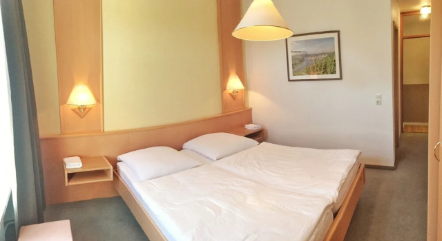 Landgasthaus Müller, Забронировать Отель Шляйх Trier-Saarburg