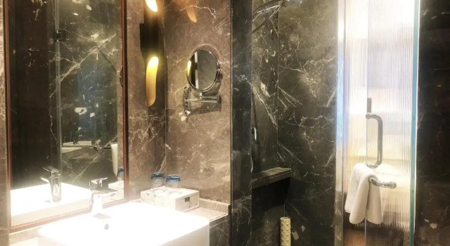 Двухместный номер Standard Leshan Ramada Hotel