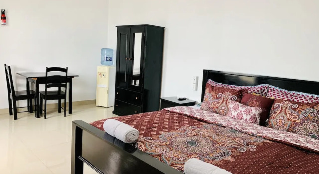 Номер Deluxe с балконом Hotel Coastalbay 2 & Golf Cart Rental