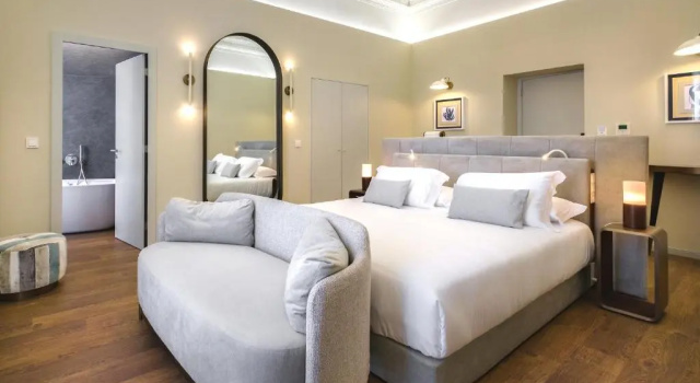 Двухместный номер Deluxe MouraSuites Hotel