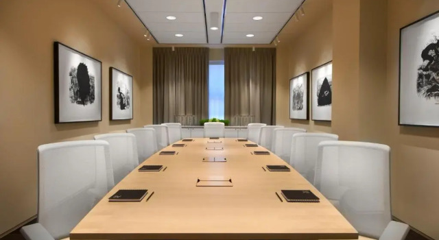 Номер Deluxe 21c Museum Hotel Cincinnati