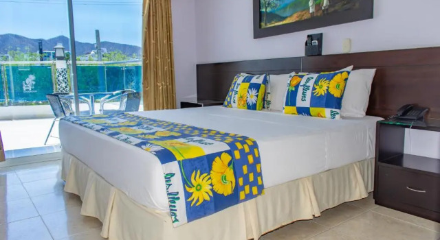 Двухместный номер Standard с балконом Hotel Medellin Rodadero