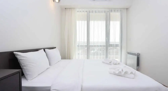 Апартаменты Deluxe Stay Inn на ул. Кохбаци