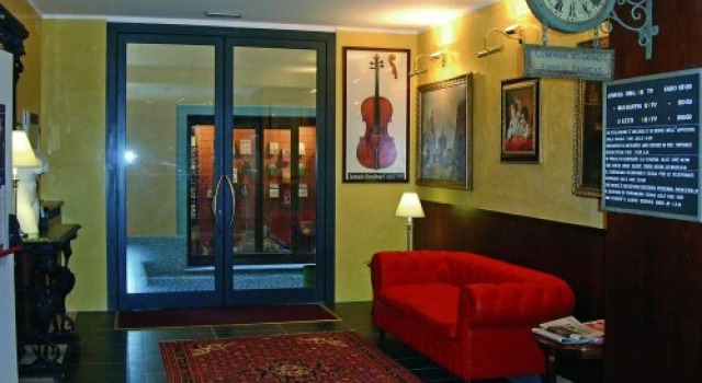 Номер Standard Hotel Astoria