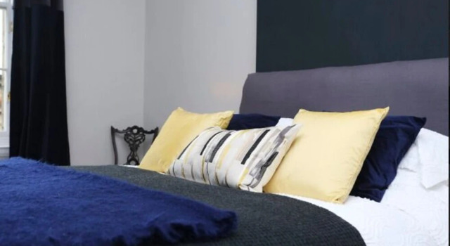Broughton Bolthole - Chic Haven In Amazing Location, Забронировать Отель Бротон Эдинбург, рядом с Национальный музей Шотландии