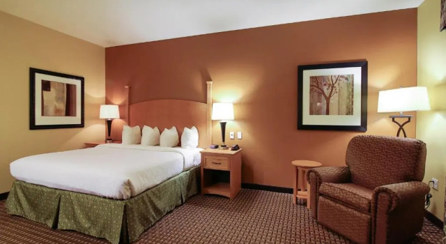 Номер Standard TownePlace Suites by Marriott Minot