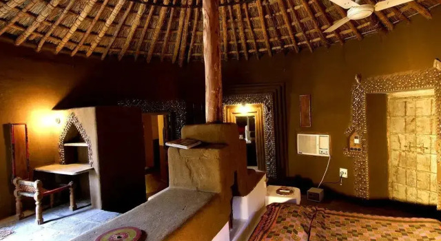 Desert Resort Mandawa, Забронировать Курортный отель Отели штата Раджастхана с парковкой, Парковка