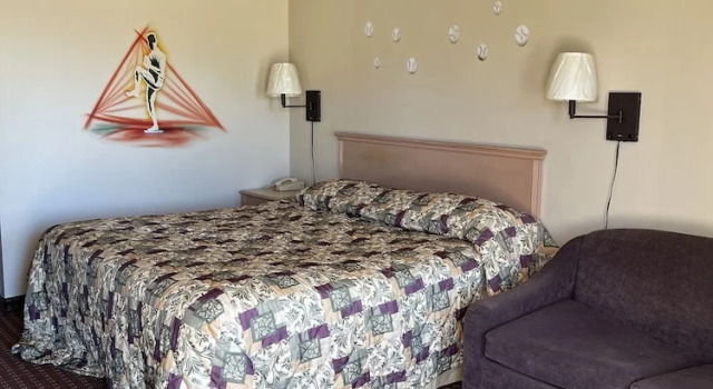 Номер Economy All Star Inn