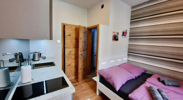 Apartment Silver