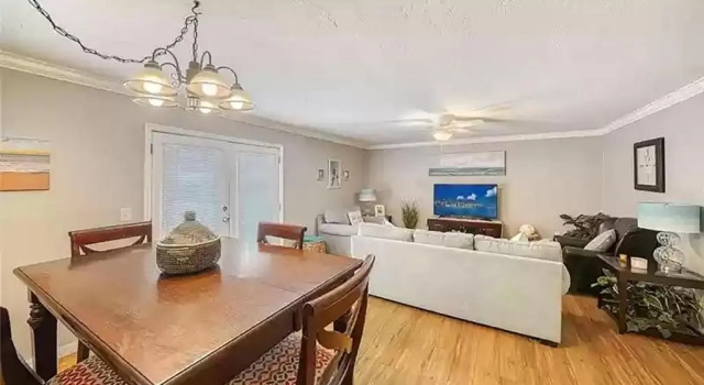 Lovely 3 Bedroom Condo On Golf Course
