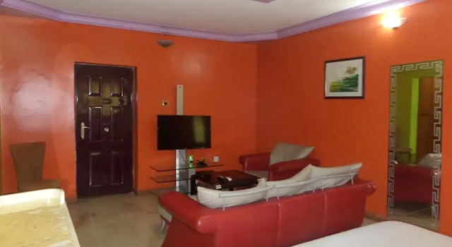 La Christine Suites, Book Hotel Ikeja 
