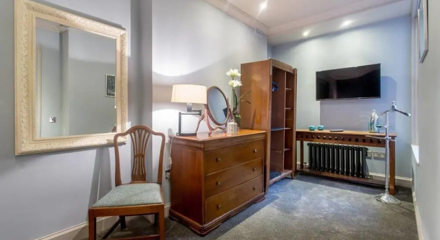 Wall Street Journal Featured 3bed/3bath Apartment, Забронировать Апартаменты/квартира Апартаменты Эдинбурга, рядом с St George's West Church, Апартаменты/квартира