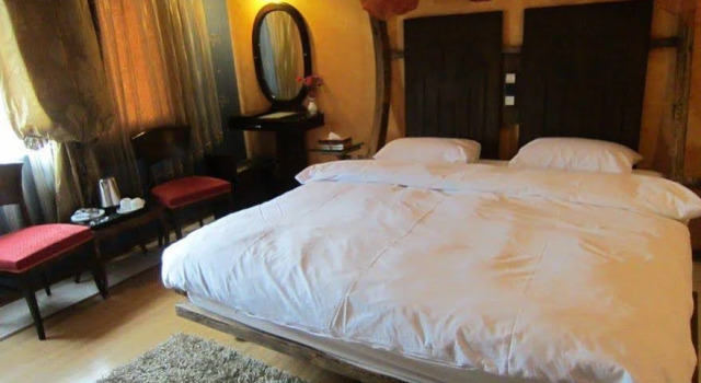 Ferdowsi International Grand Hotel, Book Hotel 4-Star Hotels in Tehran, 4*