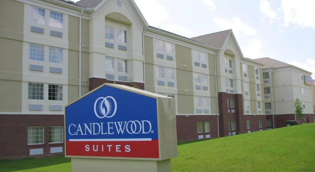Candlewood Suites Hattiesburg by IHG, Забронировать Отель Хаттисберг Миссисипи, рядом с Lake Terrace Convention Center