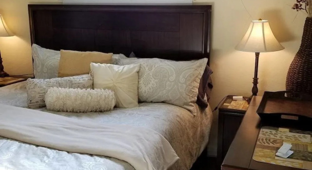Modern Smarthouse Dual Fuel Range, Book Hotel Hoteller i Klamath Falls med morgenmad, Morgenmad