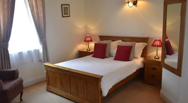 Newcourt Barton, Book Hotel Cullompton Devon