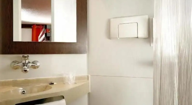 Двухместный номер Standard с балконом Premiere Classe Evreux