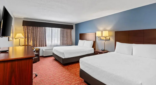 Четырёхместный номер Standard Quality Inn Superior - Duluth