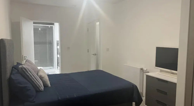 Riverside Retreat in Barking