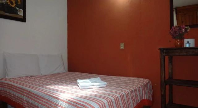 Hotel Posada El Gran Cipres, Забронировать Отель Сан-Кристобаль-де-лас-Касас Чьяпас, рядом с Central Plaza &amp; Park