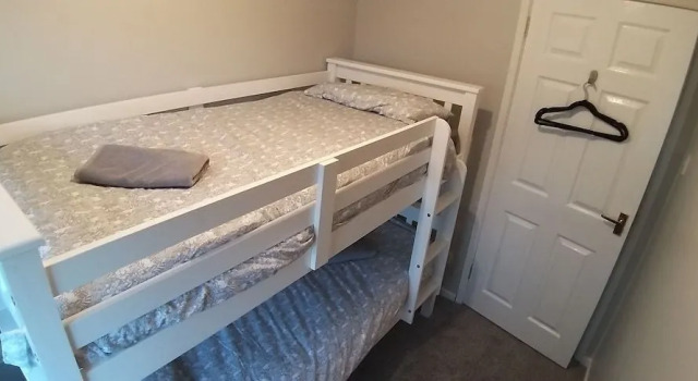 Glenmanus Town House, Забронировать Дом для отпуска Портраш Графство Антрим, рядом с Пляж Ист-Стрэнд в Портраше