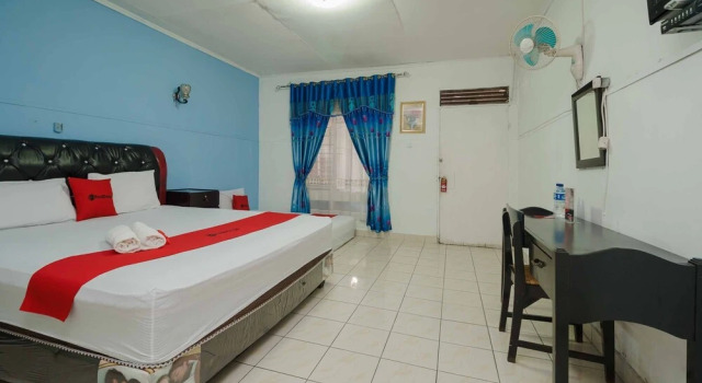Hotel Humanity by RedDoorz, Rezerwuj Hotel Pematang Siantar Sumatra