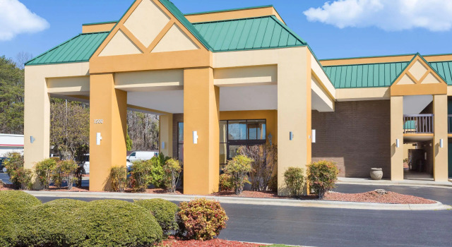 Days Inn by Wyndham Mocksville, Забронировать Отель Моксвилл Северная Каролина