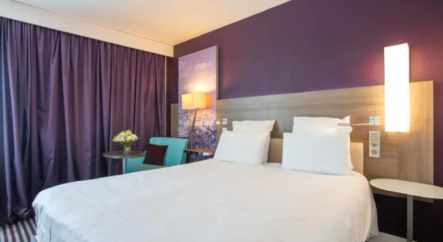 Двухместный номер Classic Mercure Marseille Centre Vieux Port