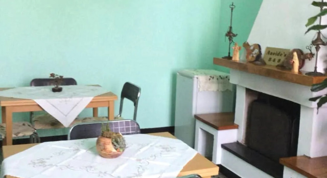 Aneide's Bed & Breakfast, Забронировать Отель Отели Генуи с парковкой, рядом с Музеи-дворцы Страда Нуова, Парковка