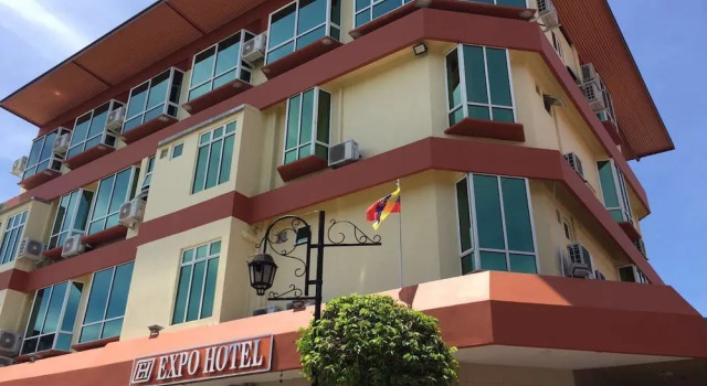 Expo Hotel, Boek Hotel Goedkope hotels in Borneo