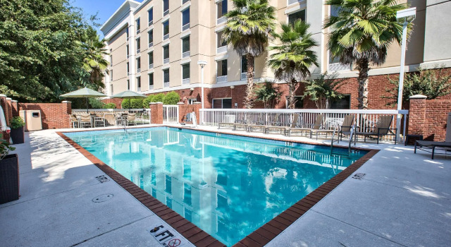 Четырёхместный номер Premium Hampton Inn & Suites Tallahassee I-10-Thomasville Road