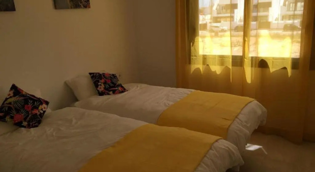 Playamar Iv Calle De La Rosalia 90A, Rezerwuj Hotel Hotele w Murcja z parkingiem, Parking