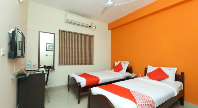 Люкс GUINDY CHENNAI STAYS