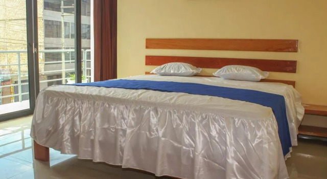 Hostal Cordillera Azul, Book Hotel Hotels in San Martin with a Pool, Swimming Pool