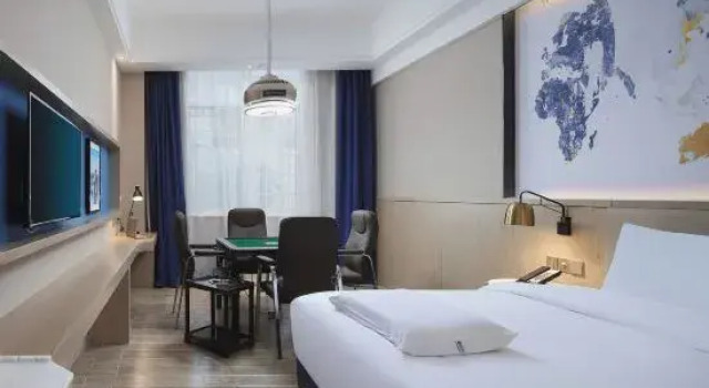 Люкс Superior Kyriad Marvelous Hotel Yueyang County  Road