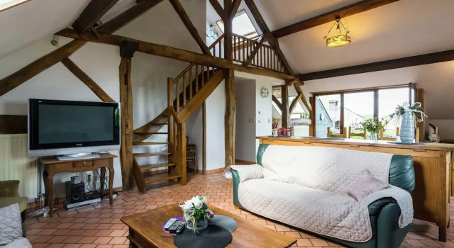 Коттедж Spacious Farmhouse in Fontenelle with Garden