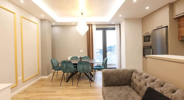 Grandstay Apartments 007, Rezerwuj Apartament Hotele w Durres County z parkingiem, Parking