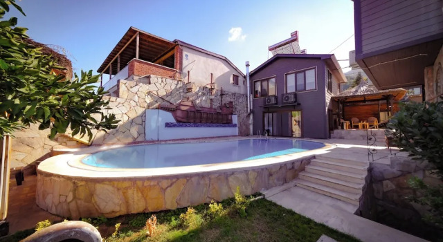 Villa Lake Paradise, Rezerwuj Willa Orhangazi Stambuł