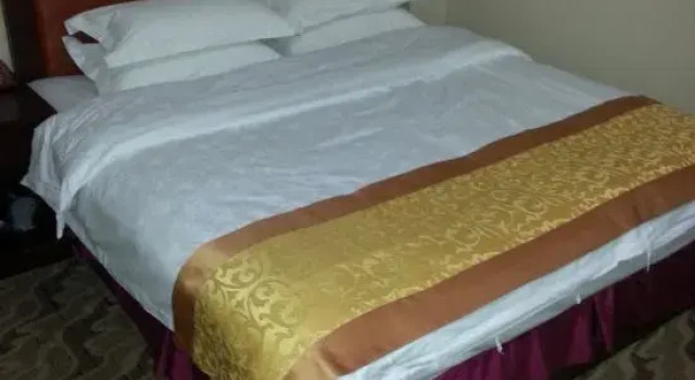 Deluxe Suite Fuping Heping Hotel