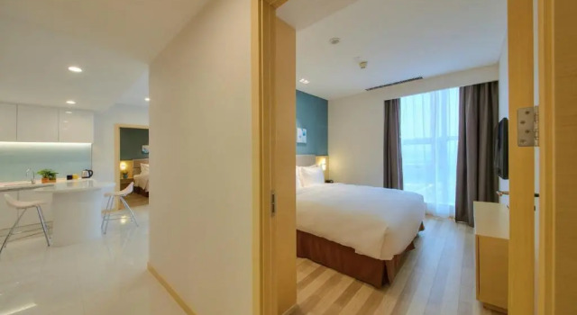 Люкс с 3 комнатами Holiday Inn Express Luoyang Yichuan by IHG