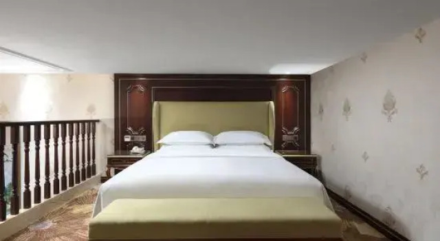 Люкс Days Inn by Wyndham Chongqing Jiulongpo