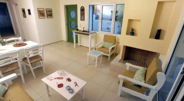 Коттедж c 1 комнатой Athena Villas Olive Grove & Estate
