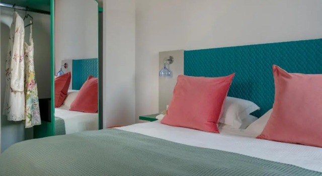 Полулюкс Hotel Rainbow ***S