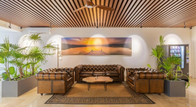 Lovely Apartment Rooftop Pool in Great Terrace Cinema Gym Aldea Zama, Rezerwuj Apartament Hotele w Quintana Roo z parkingiem, Parking